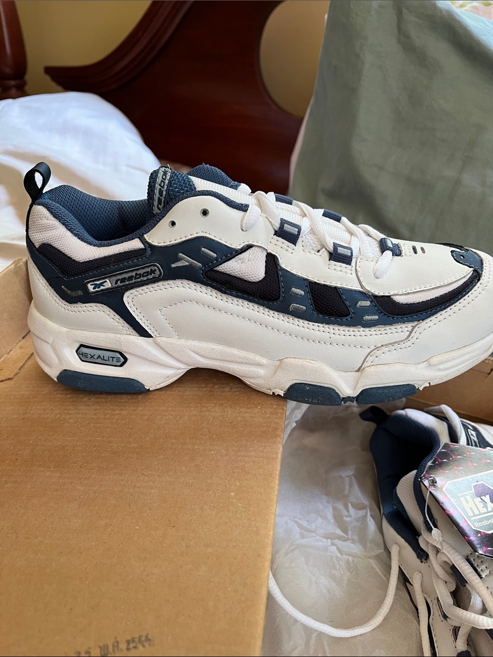 Vintage Reebok women’s sneaker